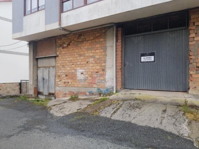 Local Comercial en Perlío, Fene